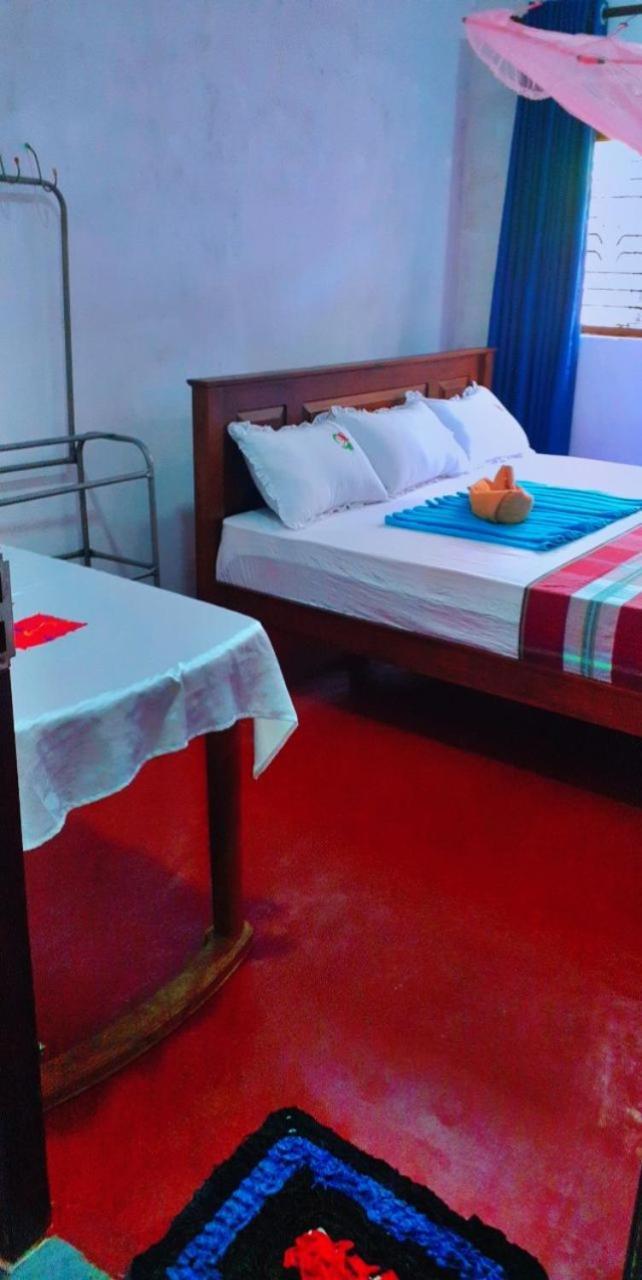 Mirissa Niraj Guest Hotel Room photo
